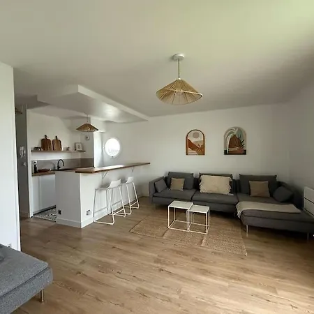 Apartment Cosy Le Gare Cergy